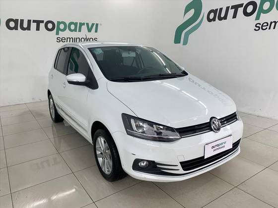 VOLKSWAGEN FOX 1.6 MSI TOTAL FLEX CONNECT 4P MANUAL VOLKSWAGEN FOX 1.6 MSI TOTAL FLEX CONNECT 4P MANUAL